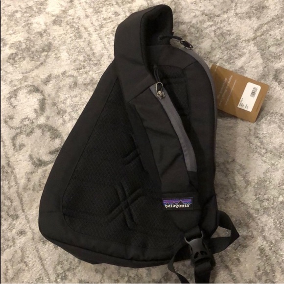 Patagonia Atom 8L sling backpack - Picture 8 of 8